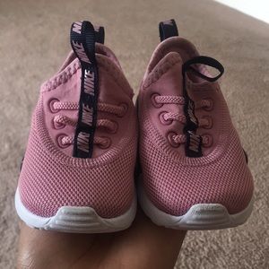 BRAND NEW BABY NIKE SNEAKERS